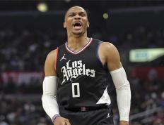 威少惊艳全场，浓眉哥助攻爆棚，狂砍50分逆转取胜！